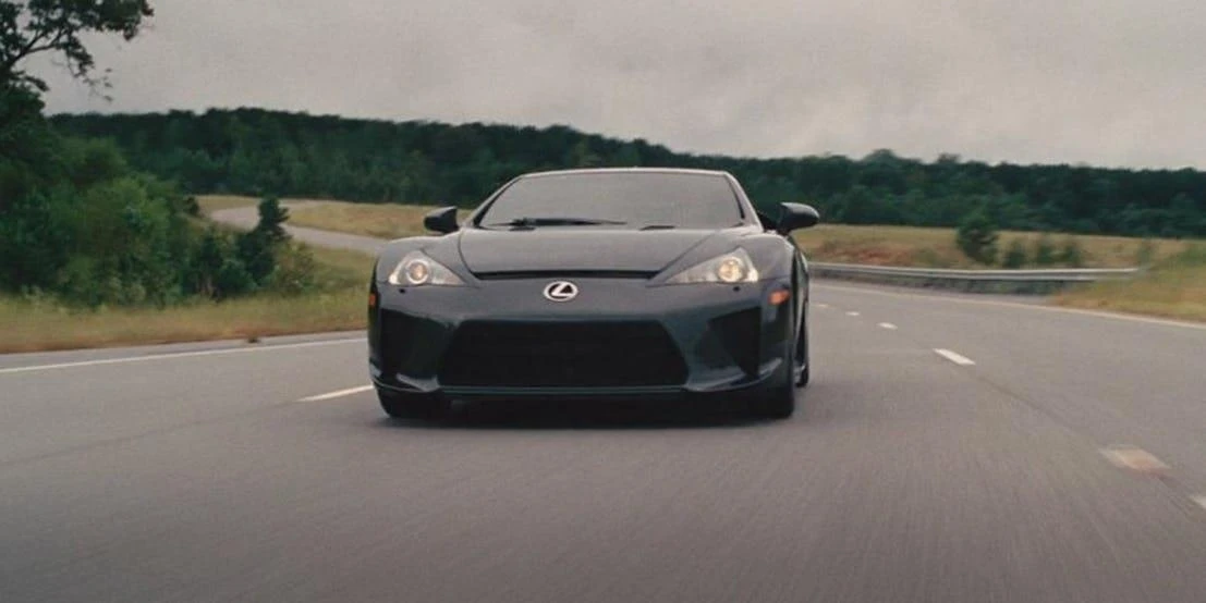 Lexus LFA trong Fast & Furious 5 – Siêu xe V10 huyền thoại chỉ có 500 chiếc trên toàn thế giới